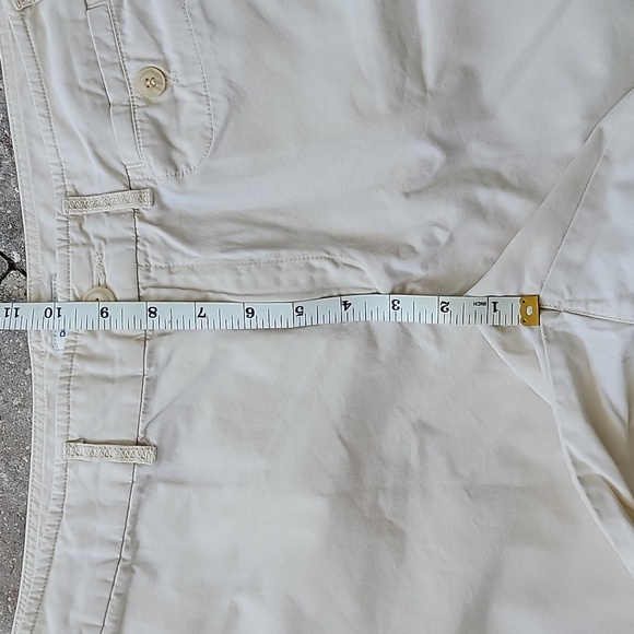 Dockers Khaki shorts Sz 12 - Picture 9 of 13